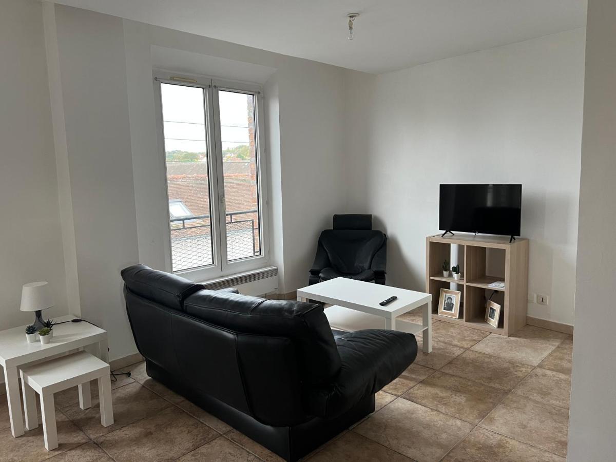 Le Relais De Saint Loup 1 A 66 Personnes Apartment Montereau-faut-Yonne Ngoại thất bức ảnh